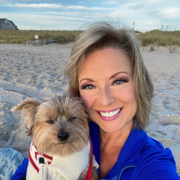 Meet your Posher, Gina - Picture 3 of 4